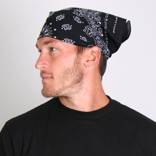 Hot Leathers BAP1001 Classic Black and White Paisley Bandana